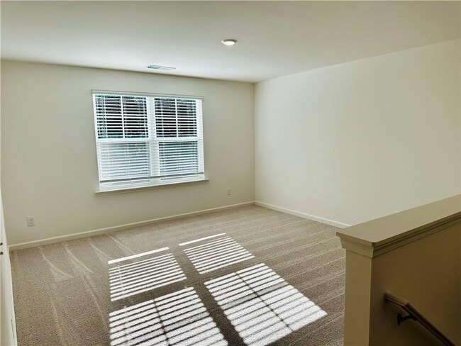 Building Photo - 66 Red Dragon Dr