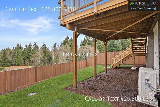 Building Photo - 1209 SW Pendleton Way