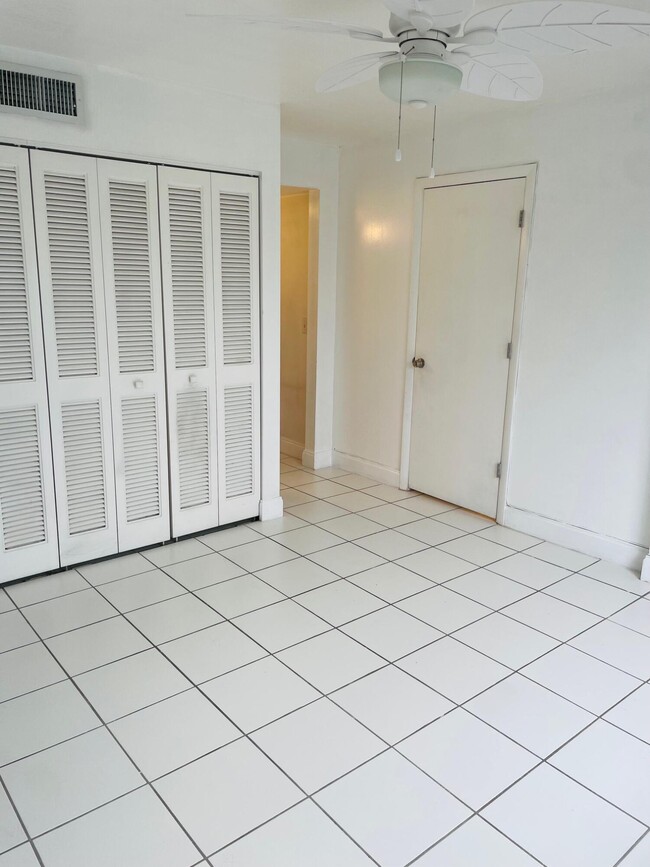 Building Photo - 4080 Tivoli Ct