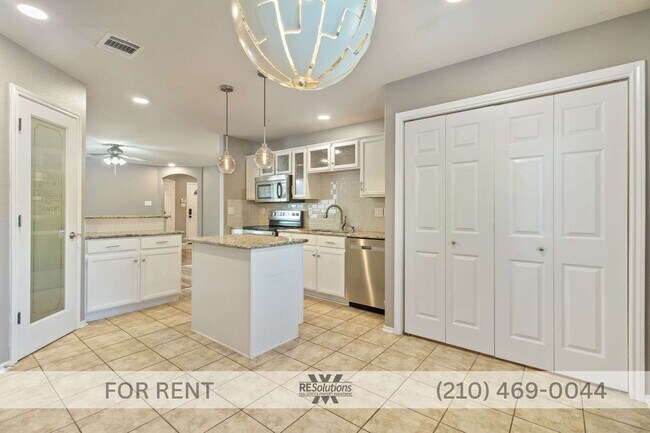 Building Photo - 9131 Hilltop Crossing Dr