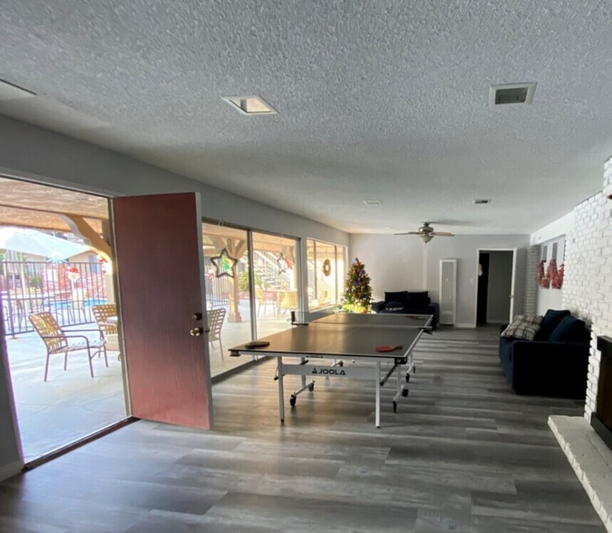 Building Photo - 4633 Marine Ave