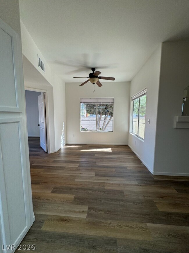 Building Photo - 1500 Oscar Ct