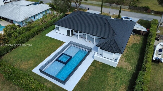 Building Photo - 19880 SW 134th Ave