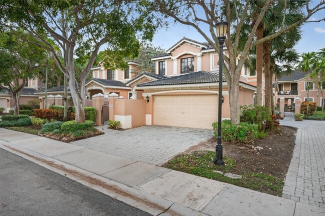 Building Photo - 2678 Center Ct Dr