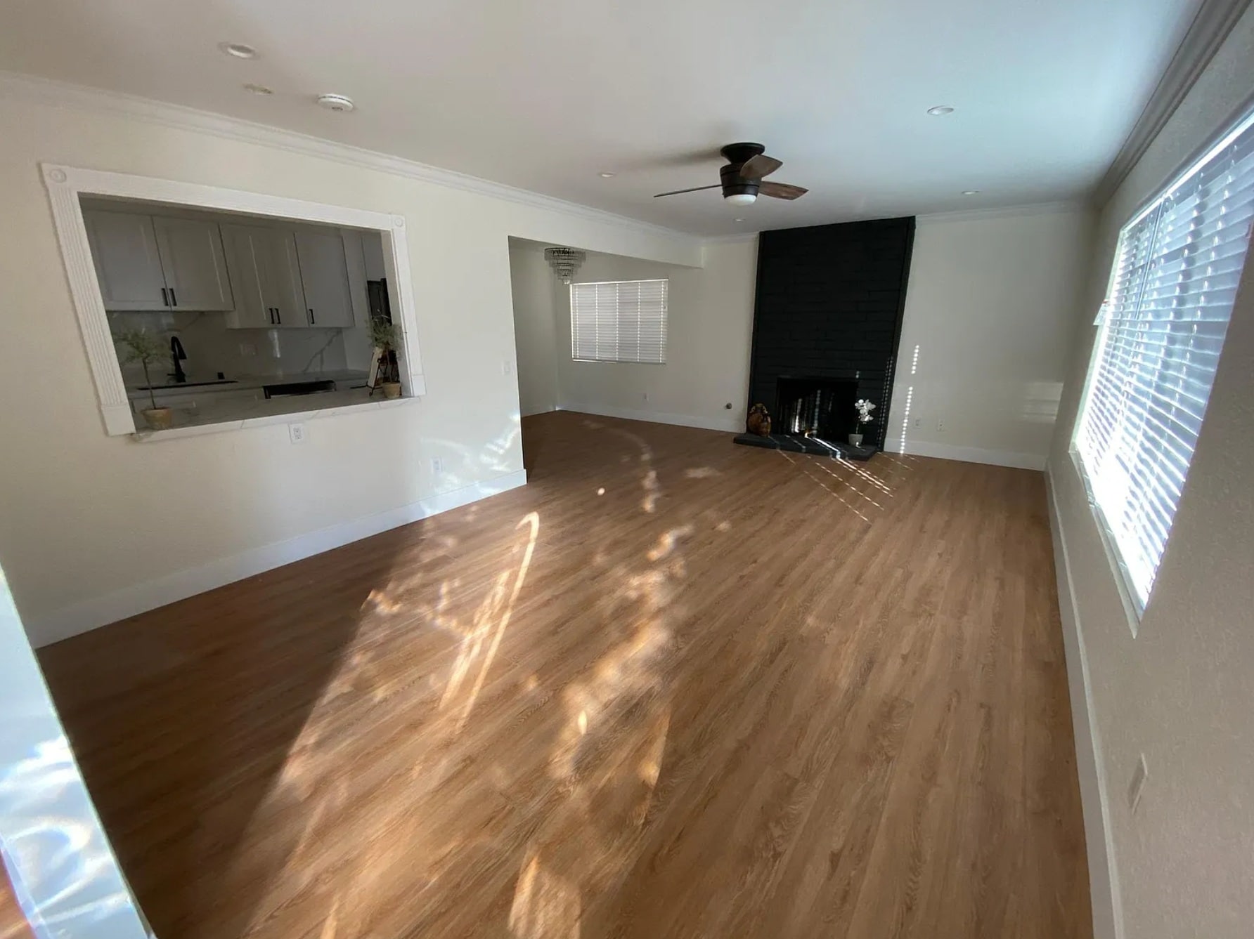 Building Photo - 2937 W Carson St