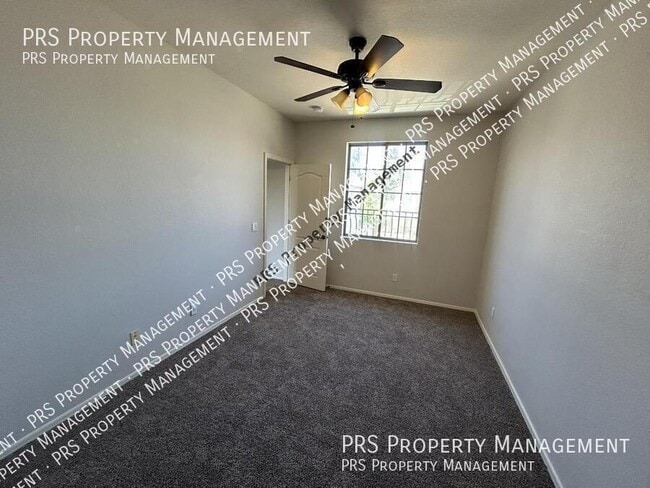 Building Photo - 3651 E Sundance Ave