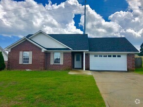 Building Photo - Great 3 Bedroom house in oxford.