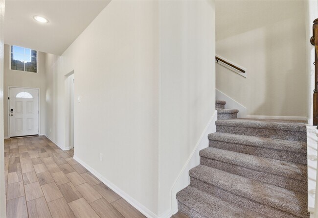 Building Photo - 5102 Brookshire Pass Dr