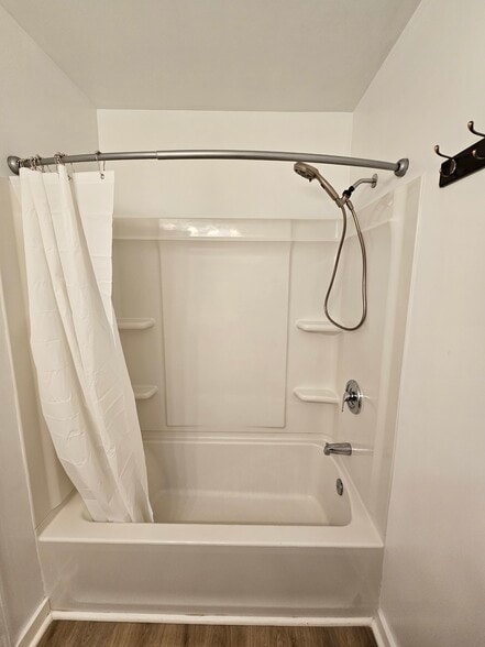 Second bathroom has shower tub - 404 Rams Rd
