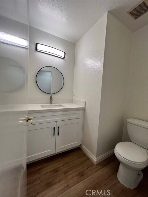 Building Photo - 8428 Linmar Meadows