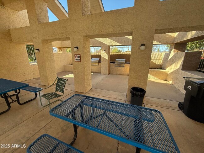 Building Photo - 3440 E Southern Ave