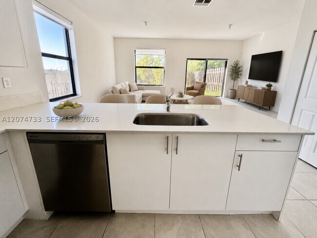 Building Photo - 13265 SW 285th St