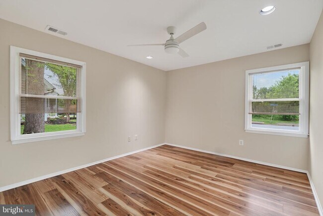 Building Photo - 4214 Penner Ln