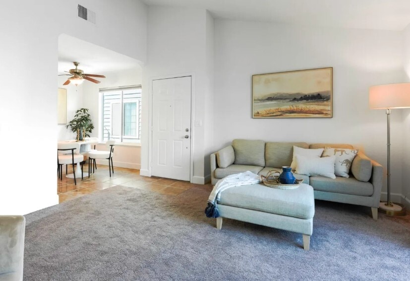 Living Room - 364 Eastridge Dr
