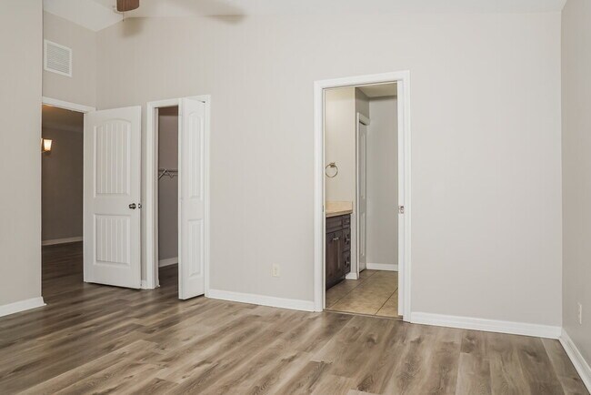 Building Photo - 203 San Casciano Ln