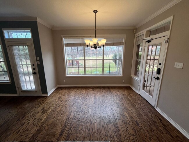 Building Photo - Mill Creek Executive Home Overlooking Golf Course at 17th Tee