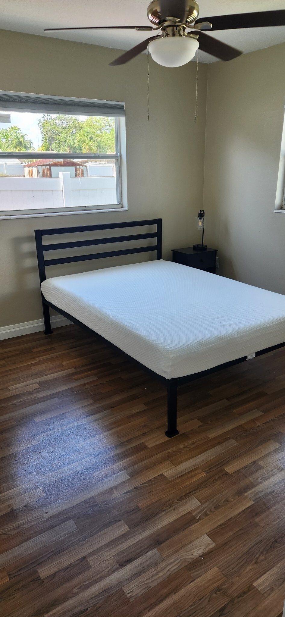 Building Photo - 14501 Daring Ave