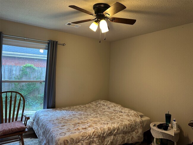 Building Photo - 4430 Leyland Dr