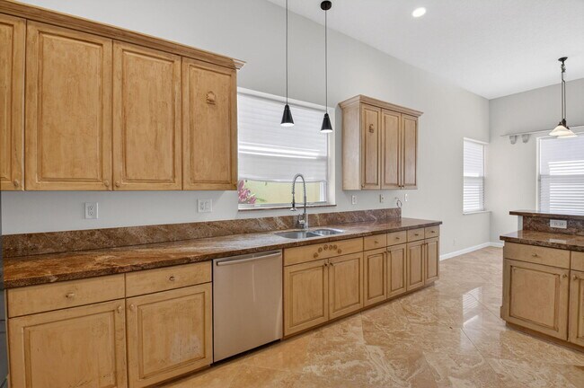 Building Photo - 7032 Vivaldi Ln