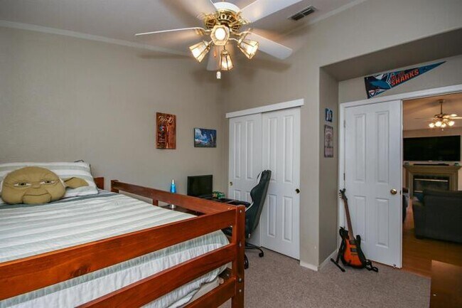 Building Photo - Spacious 3 Bedroom in Citrus Heights