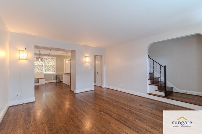 Building Photo - 258 Ridge Ave