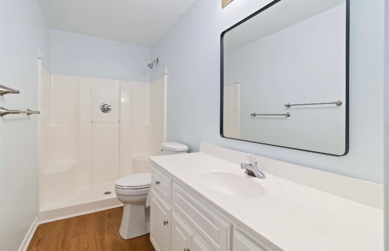 Building Photo - 119 Waverly Point Dr