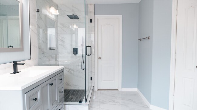 Building Photo - 12822 Ravens Chase Ln