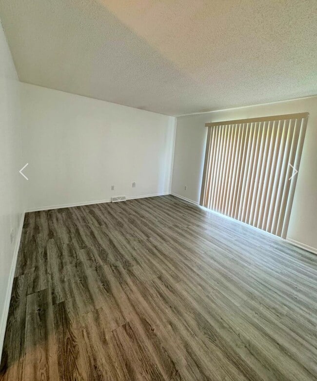 Building Photo - Cozy 2 bedroom, 1 bath in Independence!