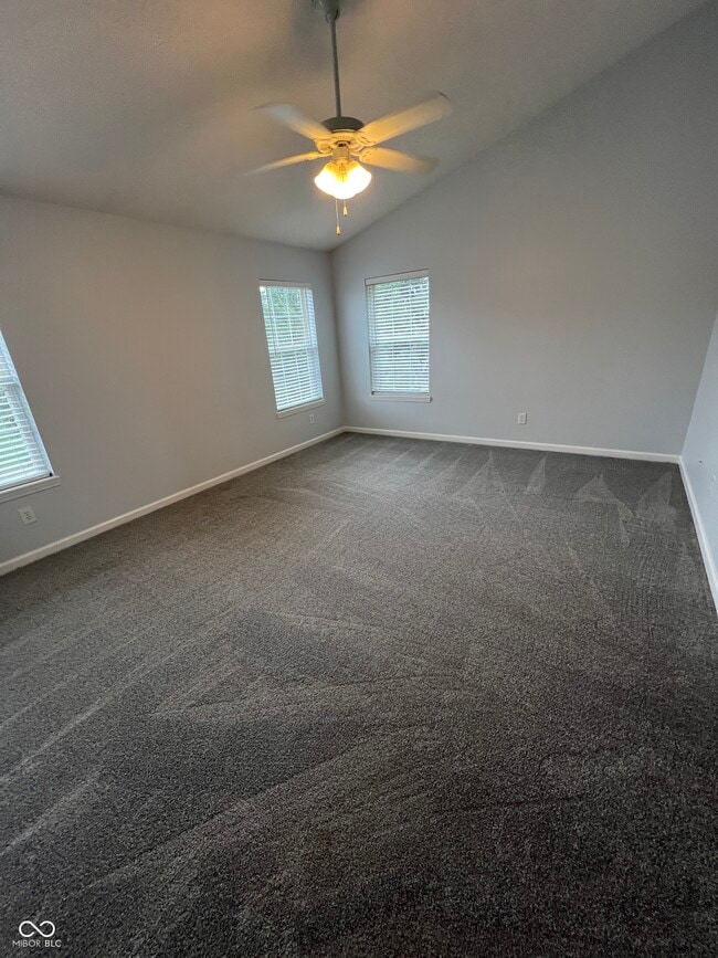 Building Photo - 9451 Glencroft Way