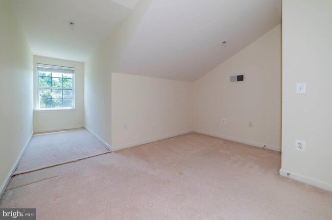 Building Photo - 4191 Lochleven Tr