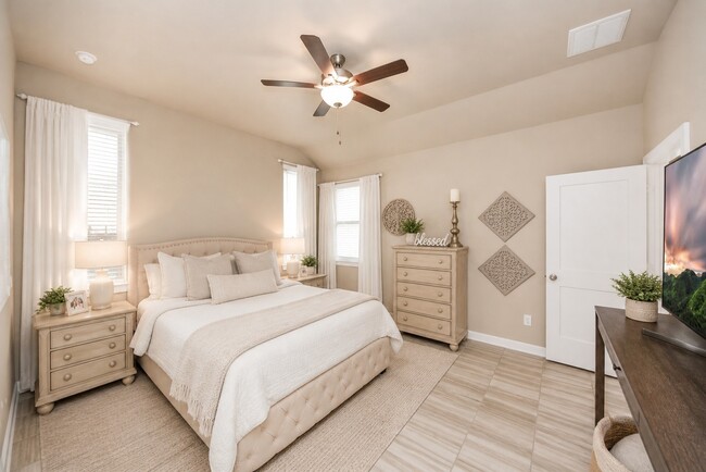 Building Photo - 6110 Dovetail Cliff Ct