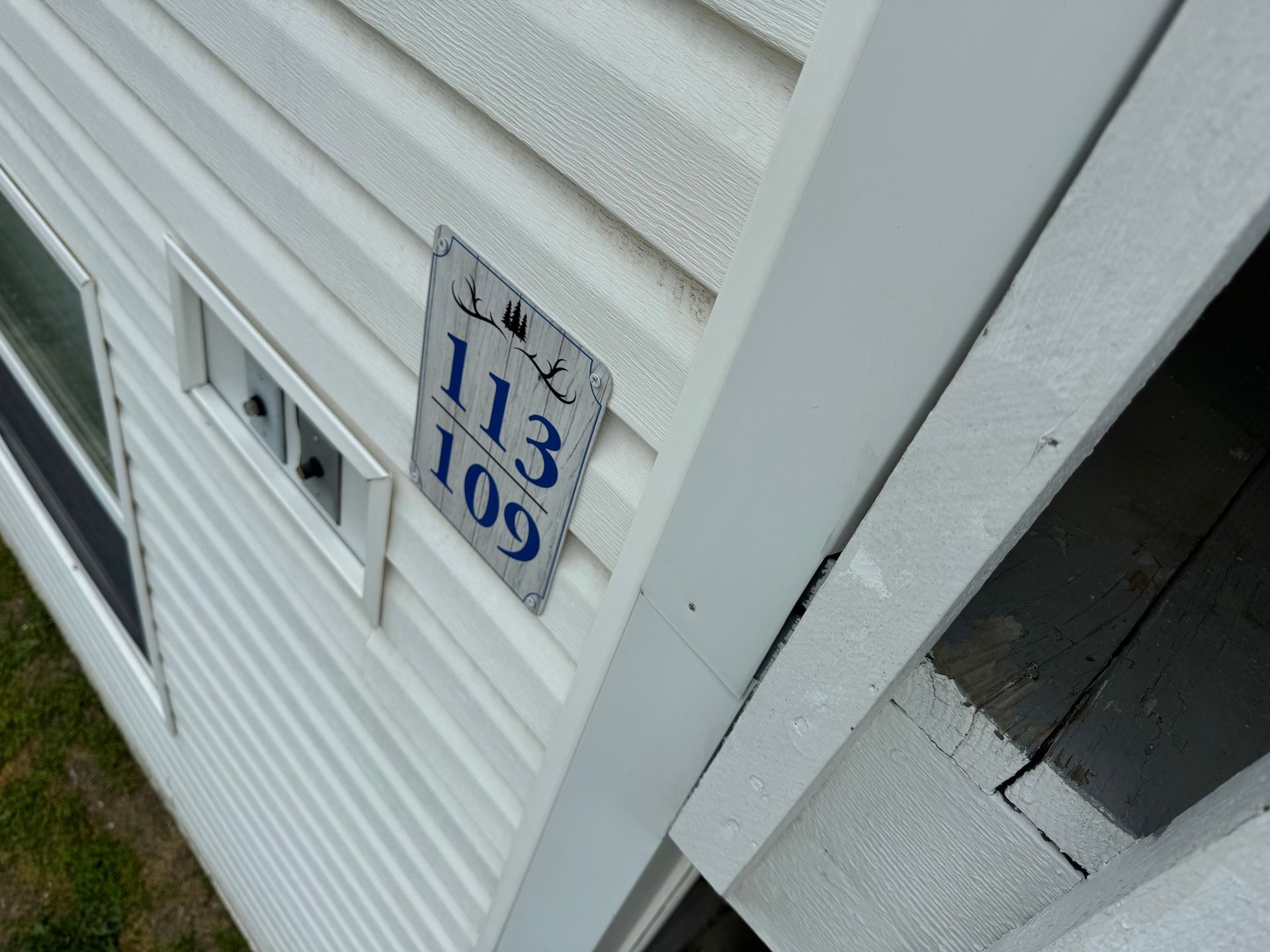 Building Photo - 113 Sandstone Ct