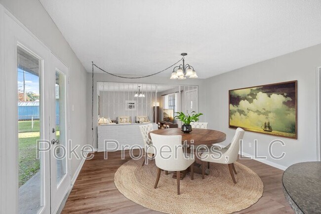 Building Photo - 2821 General Doolittle Ave