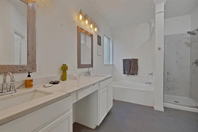 Building Photo - 1708 Kittyhawk Dr