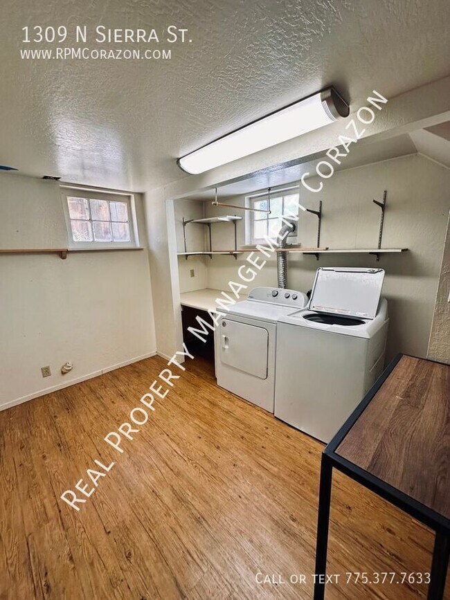 Building Photo - 1309 N Sierra St