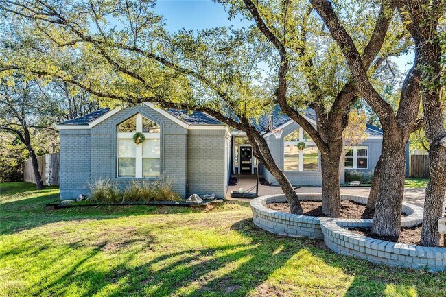 Building Photo - 106 Rupen Ct