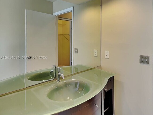 Building Photo - 3100 N 36th Ave