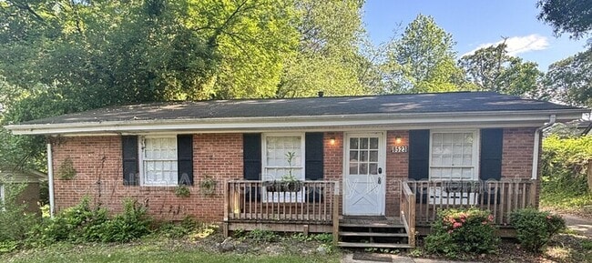 Primary Photo - 8523 Stonehurst Dr