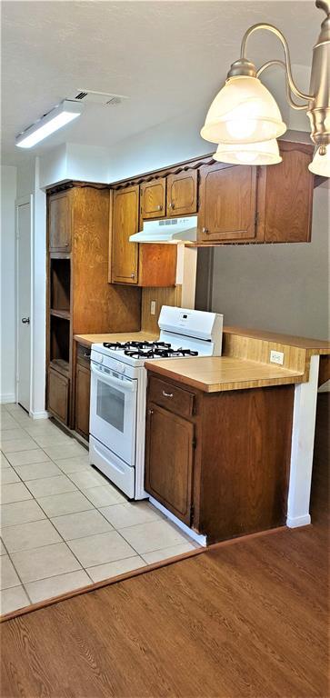 Building Photo - 319 Fir Ridge Dr