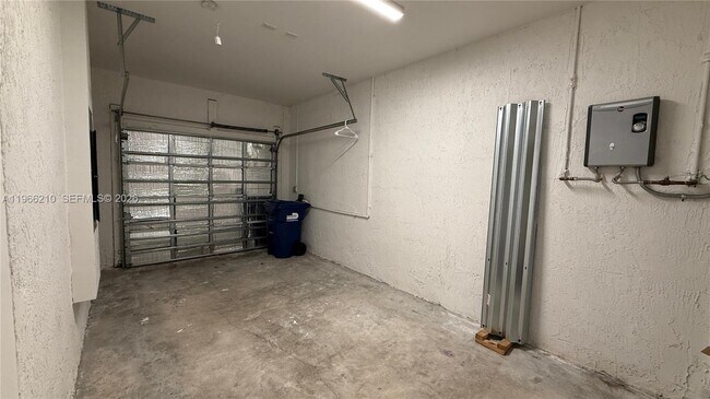 Building Photo - 11964 SW 244 Ln