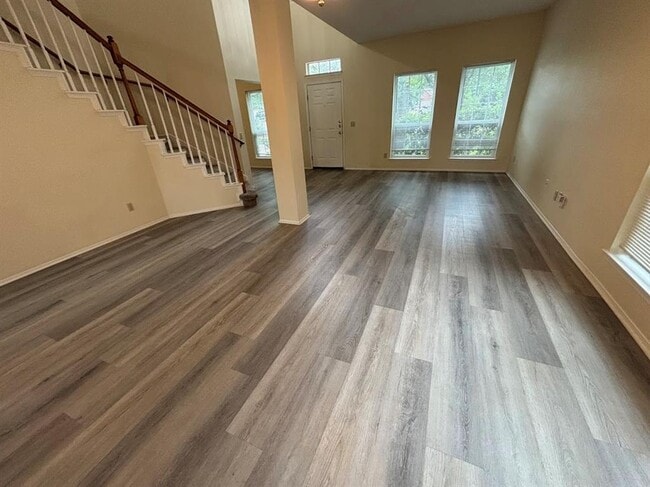 Building Photo - 10911 Grassmere Ct