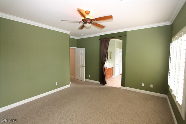 Building Photo - 9528 Victory Garden Ave