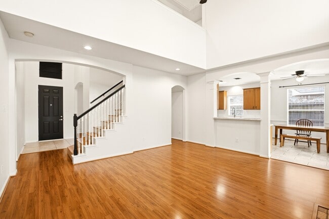 Building Photo - 3906 Tigris Ridge Dr