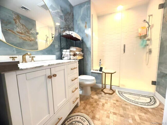 Building Photo - 508 Breton Wy