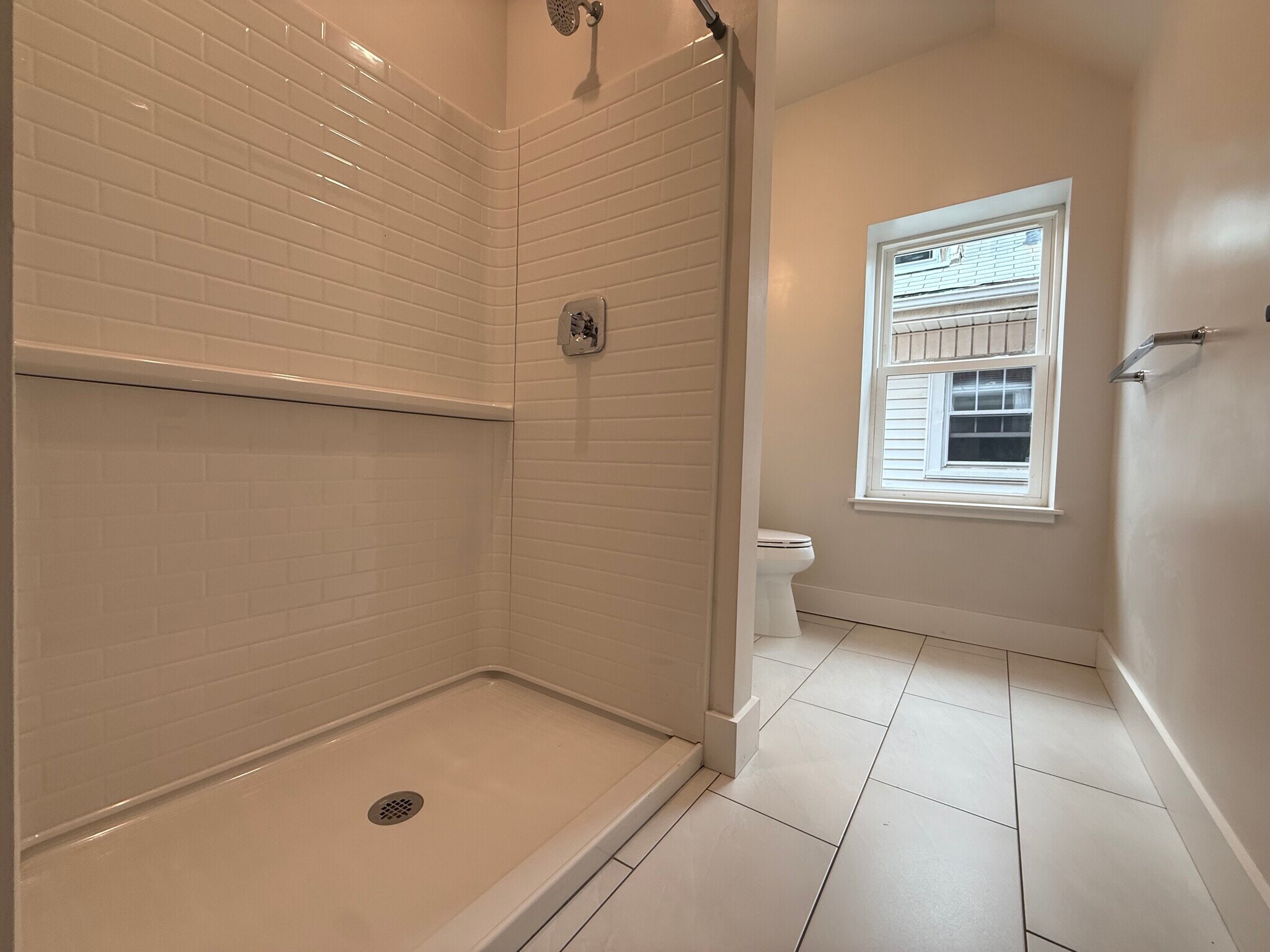 2nd Full Bathroom - 160 Main St
