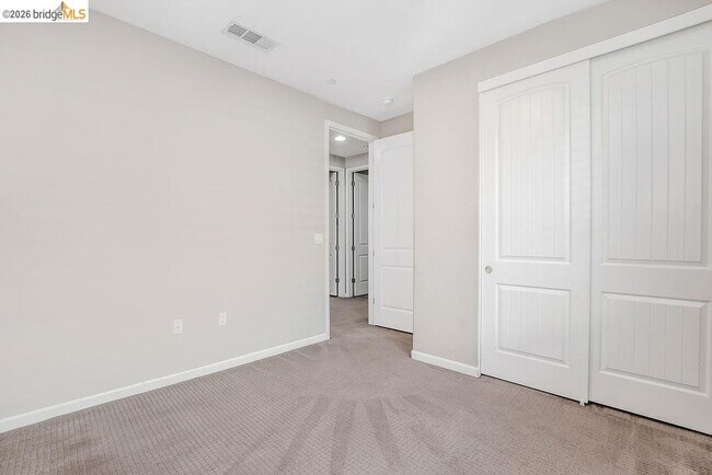 Building Photo - 1354 Portofino Dr