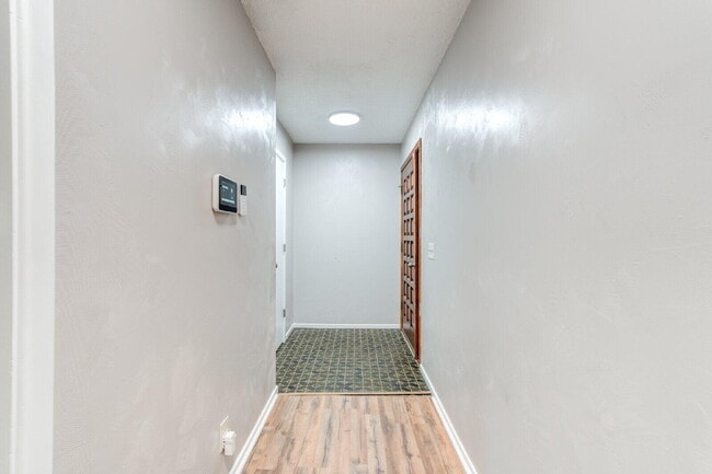 Building Photo - 5006 57th St