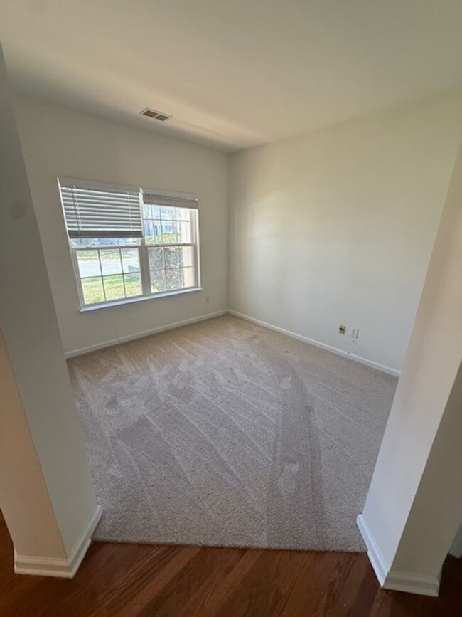 Building Photo - Incredible 5 BR House For Rent in Berewick!