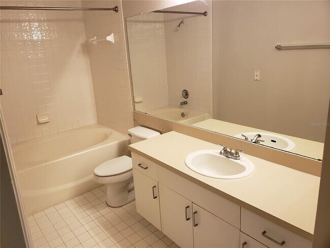 Building Photo - 5500 Metrowest Blvd