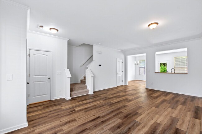 Building Photo - 4509 Middletown Dr